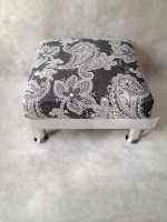 пуфик для ног