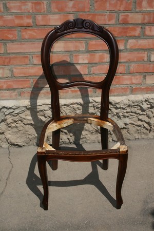 покрыт новым лаком